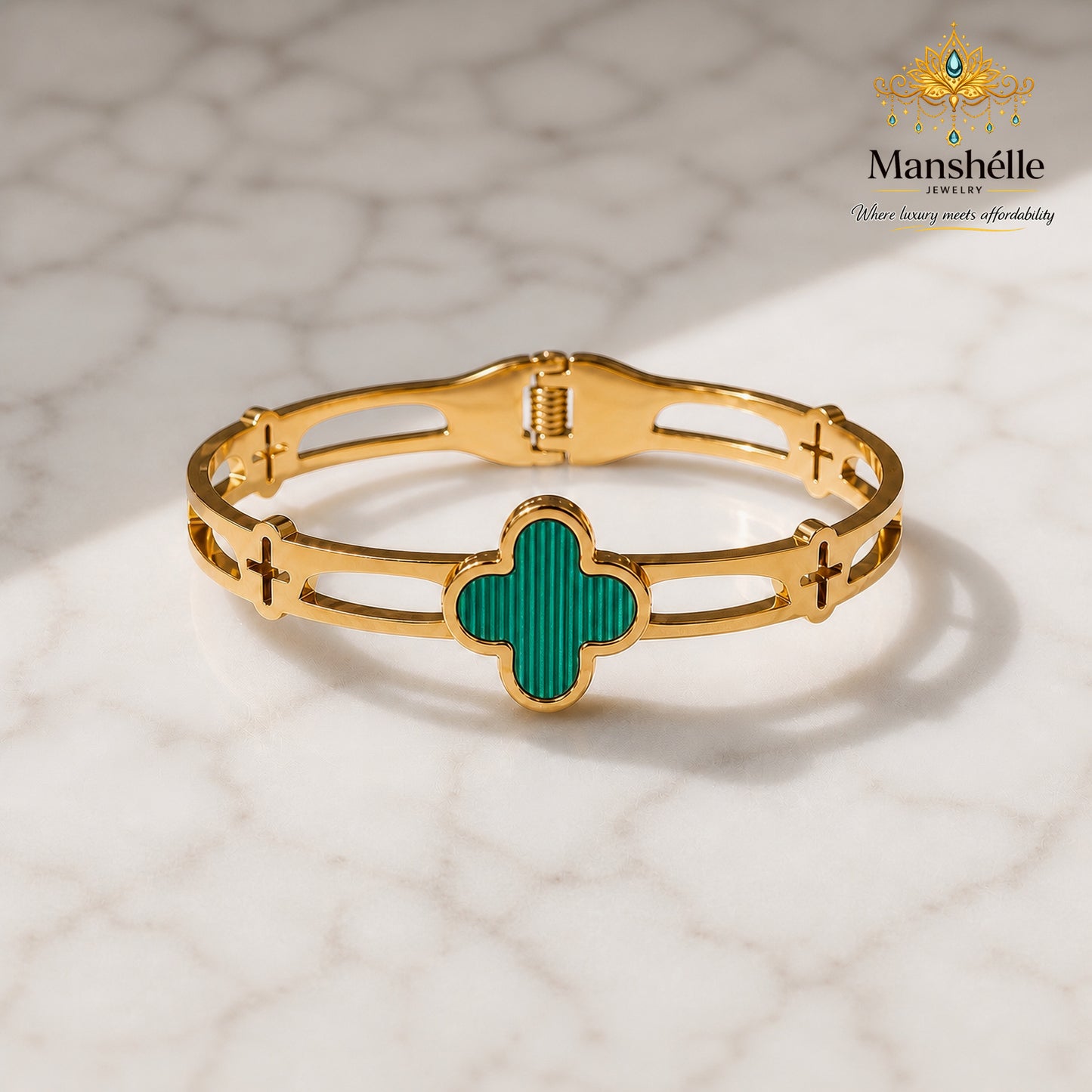 Manshélle Emerald Clover Luxe Bangle Bracelet